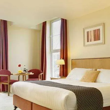 ホテル Maldron Shandon コーク