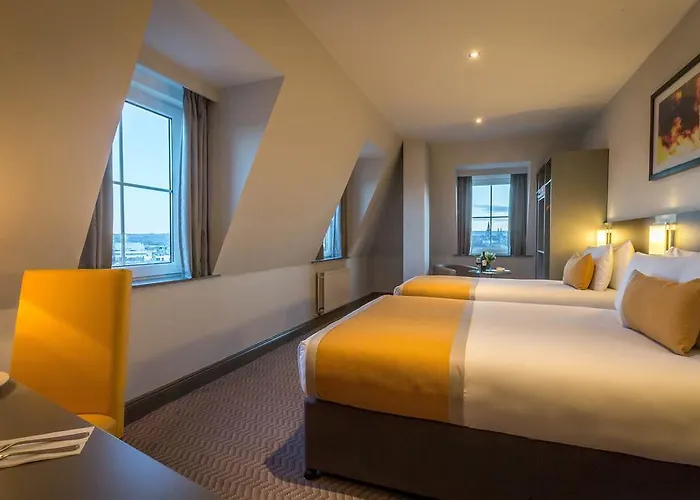 Maldron Shandon Hotel