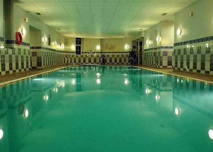 Maldron Shandon Hotel