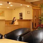 Maldron Shandon Hotel 4*